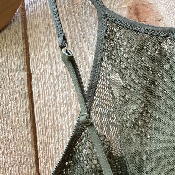 Victoria's Secret Body by Victoria Olive Lace Bralette - Picture 7 of 7